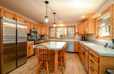 Upgraded and Updated cabin on 2 lots less than a 1/4 mile away - photo 15