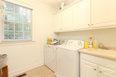 Welcome to this warm and inviting 4-bedroom, 3.5-bath home in - photo 18