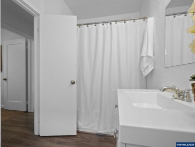 Charming Move-In Ready Cottage on Quiet Dead-End Street. This