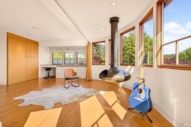 Set within Stinson Beach Highlands, 215 Belvedere is nestled - photo 30
