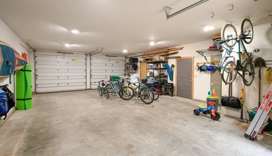 Upgraded and Updated cabin on 2 lots less than a 1/4 mile away - photo 31