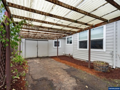 Charming Move-In Ready Cottage on Quiet Dead-End Street. This