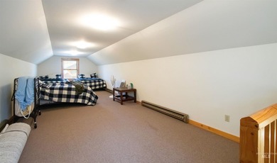 Upgraded and Updated cabin on 2 lots less than a 1/4 mile away - photo 32