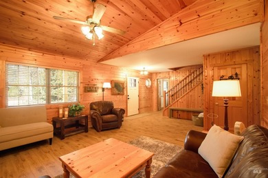 Upgraded and Updated cabin on 2 lots less than a 1/4 mile away - photo 38