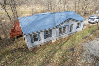 Waterfront home with a dock in Fentress Hideout! - photo 19