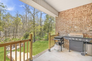 This beautiful single-level home in the popular Peach Creek - photo 5