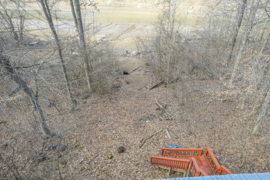 Waterfront home with a dock in Fentress Hideout! - photo 29