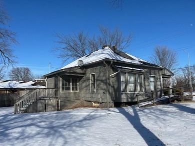 Commercial building located in fasted growing City in Johnson