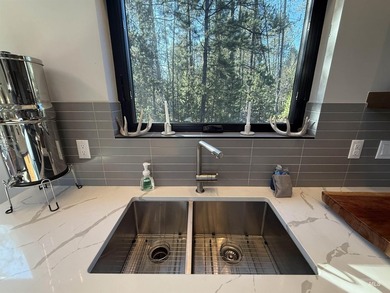 Modern Custom Newly Constructed Lakefront home the *Black Dawn* - photo 15