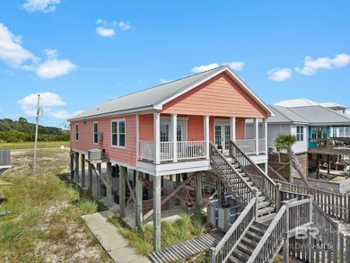 Welcome to *Smiles 'n Waves*, an updated beach cottage retreat - photo 1