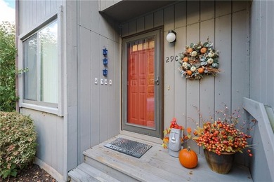 (private lake, pond, coastal) Condo Active Under Contract in Lincoln Rhode Island