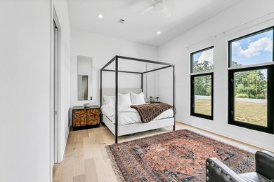 Luxury, comfort and lifestyle all come together on this one! - photo 25