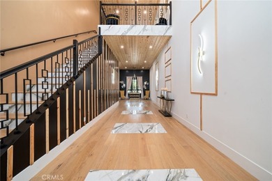 Welcome to a stunning modern estate located on the Island within - photo 7