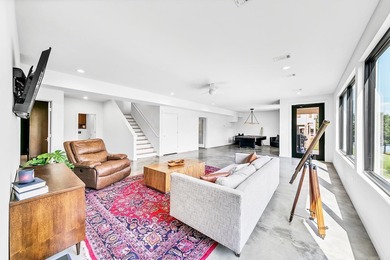 Luxury, comfort and lifestyle all come together on this one! - photo 36