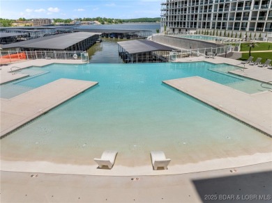 Experience lake lifestyle from the top floor of furnished 3 - photo 41