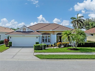 Welcome to your Florida retreat nestled within the desirable - photo 2