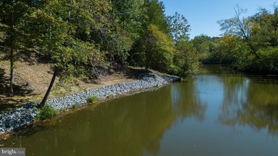 Waterfront lot with dock in Blue Ridge Shores: Nestled within - photo 43