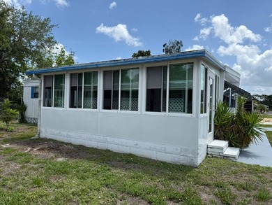 Welcome to 20 Quince Avenue in the highly desirable gated 55+ - photo 3