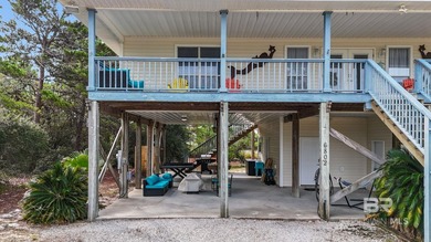 Charming 5-bedroom, 3-bath coastal home located just a short - photo 3