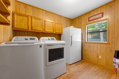 Lakefront Cottage on Lake Ioni, East Texas - photo 21