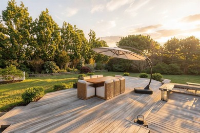 Searching for the perfect Hamptons retreat? Your search may end - photo 8