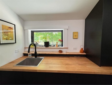 Nestled on 5 picturesque acres along the iconic Tunnel of Trees - photo 23