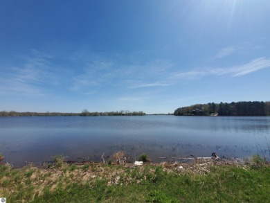 Lake Isabella Lot For Sale in Lake Isabella Michigan