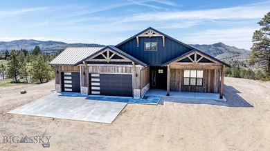 Brand New Custom Construction on 2.72 private acres in Canyon - photo 11