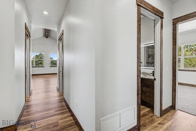 Brand New Custom Construction on 2.72 private acres in Canyon - photo 14