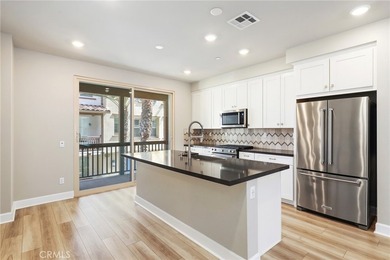 Beautifully designed 4-bedroom, 3-bathroom condo offering - photo 14