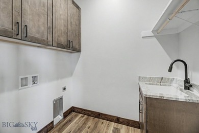 Brand New Custom Construction on 2.72 private acres in Canyon - photo 27