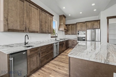 Brand New Custom Construction on 2.72 private acres in Canyon - photo 31