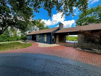 Scioto River Home For Sale in Chillicothe Ohio