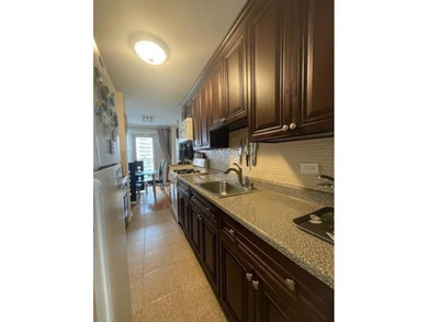 Trump Village - Section 4

Updated one-bedroom apartment