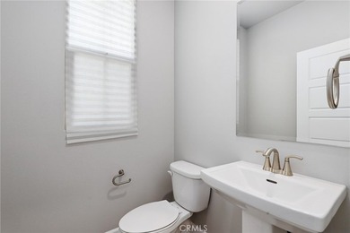 Beautifully designed 4-bedroom, 3-bathroom condo offering - photo 34