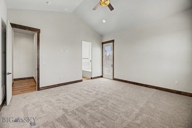Brand New Custom Construction on 2.72 private acres in Canyon - photo 40