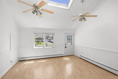 Great opportunity in the heart of Ridge! Perfect for first-time - photo 6