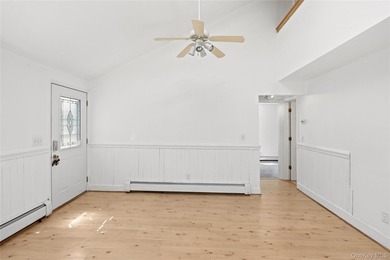 Great opportunity in the heart of Ridge! Perfect for first-time - photo 7