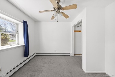 Great opportunity in the heart of Ridge! Perfect for first-time - photo 8