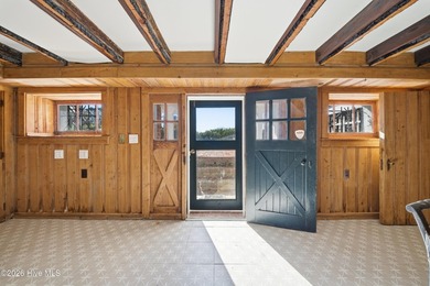 Gracefully positioned along the quiet shores of the Albemarle - photo 13