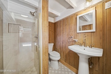 Gracefully positioned along the quiet shores of the Albemarle - photo 15