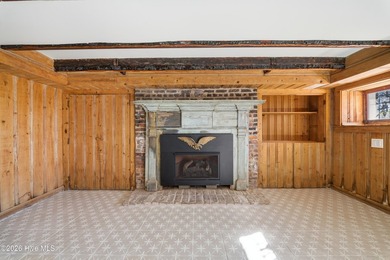 Gracefully positioned along the quiet shores of the Albemarle - photo 16