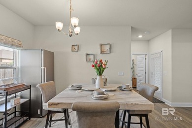 Gold Fortified, Beautiful and Well maintained residence in - photo 8