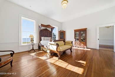 Gracefully positioned along the quiet shores of the Albemarle - photo 34
