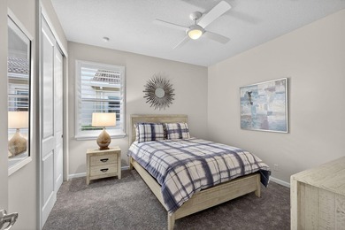 GORGEOUS golf views within Jupiter Country Club! Ideally set on - photo 42