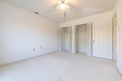 Waterfront living meets timeless charm at Belle Isle Yacht Club! - photo 17