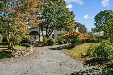**Charming Historic Condominium in the Heart of Newport** - photo 3