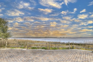 Waterfront living meets timeless charm at Belle Isle Yacht Club! - photo 36