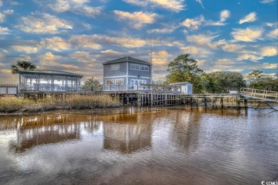 Waterfront living meets timeless charm at Belle Isle Yacht Club! - photo 37