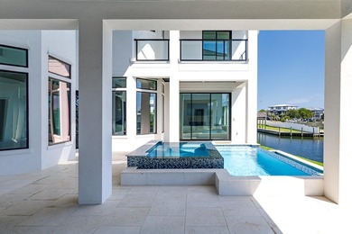 A Modern Waterfront Masterpiece in Destin's Crown Jewel - - photo 13